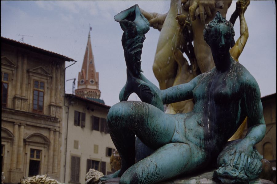 Italy(Florence)---J0018