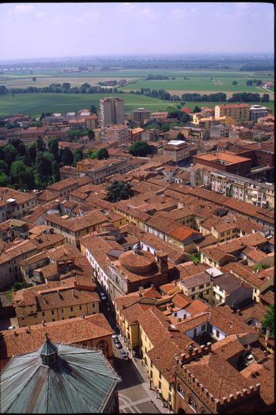 Italy(Cremona)---S0010